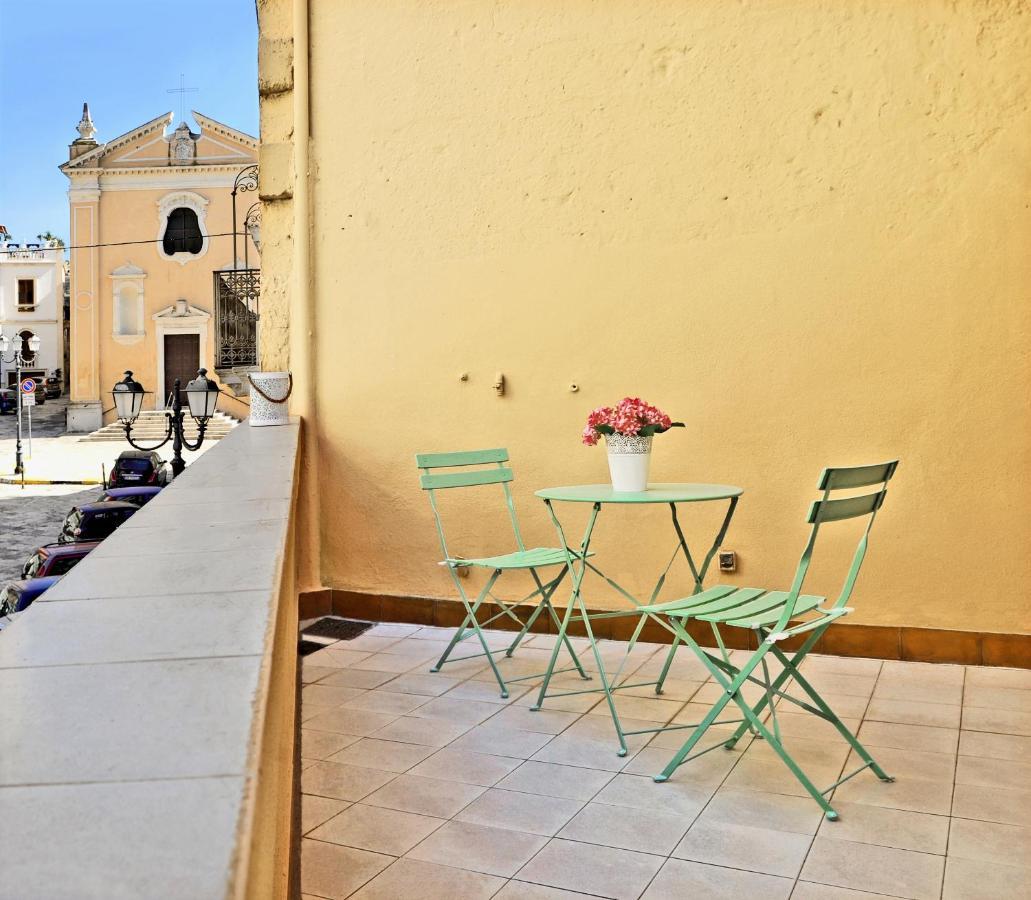 Palazzo Sul Corso-Charming Appartaments Brindisi Exteriér fotografie